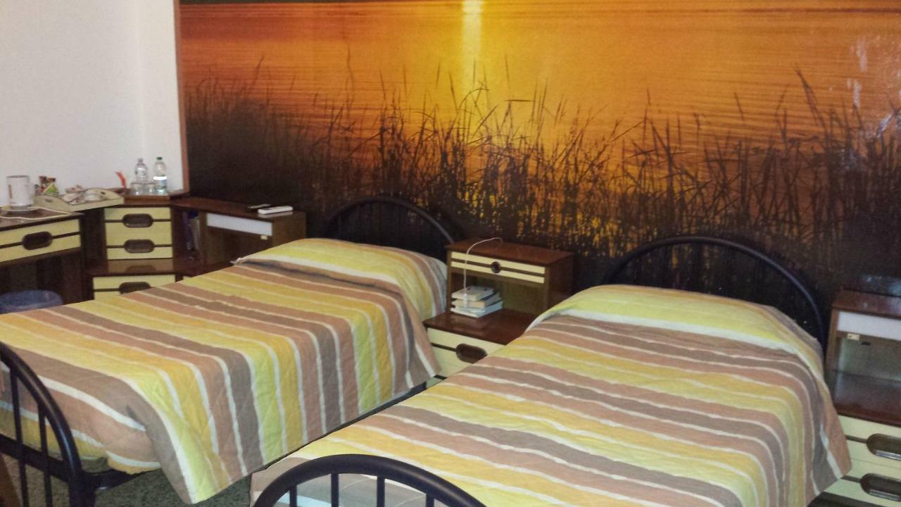 Bed Magnolie Lainate Exterior foto
